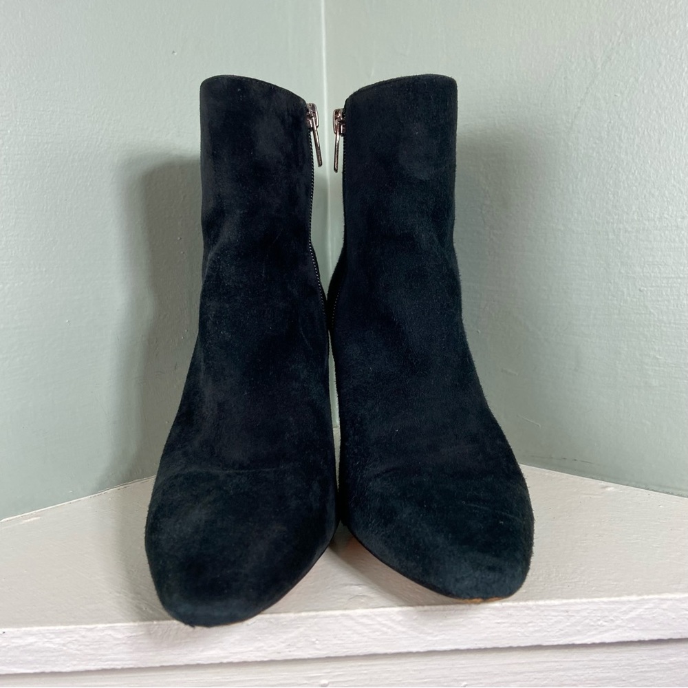 3/$9 Vince Camuto Allost Black Suede Leather Ankle Mid-Heel Booties Boots Pointy - Picture 2 of 16